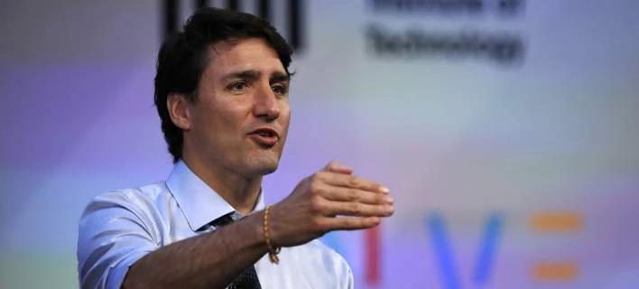 Κατηγορούν τον Τριντό ότι χούφτωσε δημοσιογράφο -Τι απαντά ο Καναδός πρωθυπουργός